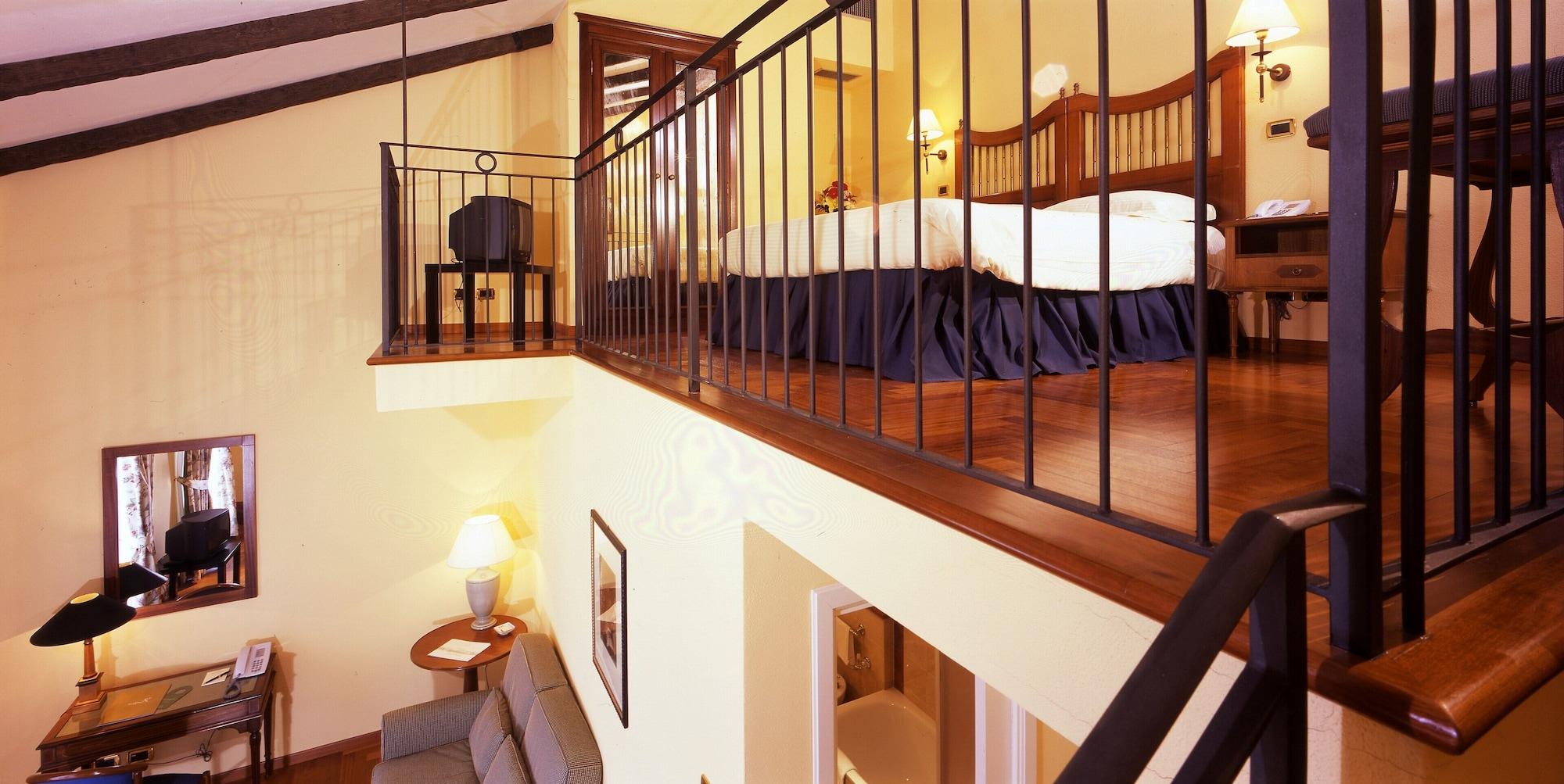 Hotel Sina Matilde 4*